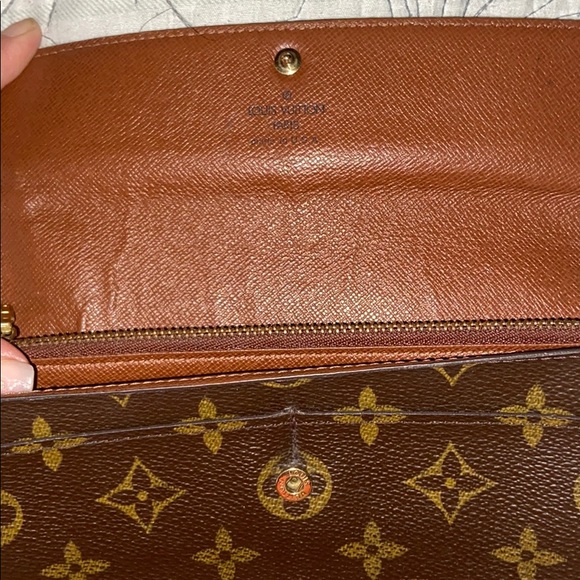 Louis Vuitton wallet - Picture 8 of 8